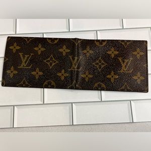 LOUIS VUITTON Monogram Vintage Compact Card case